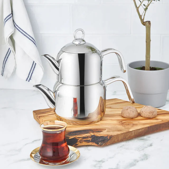 Karaca Manes Teekanne Set